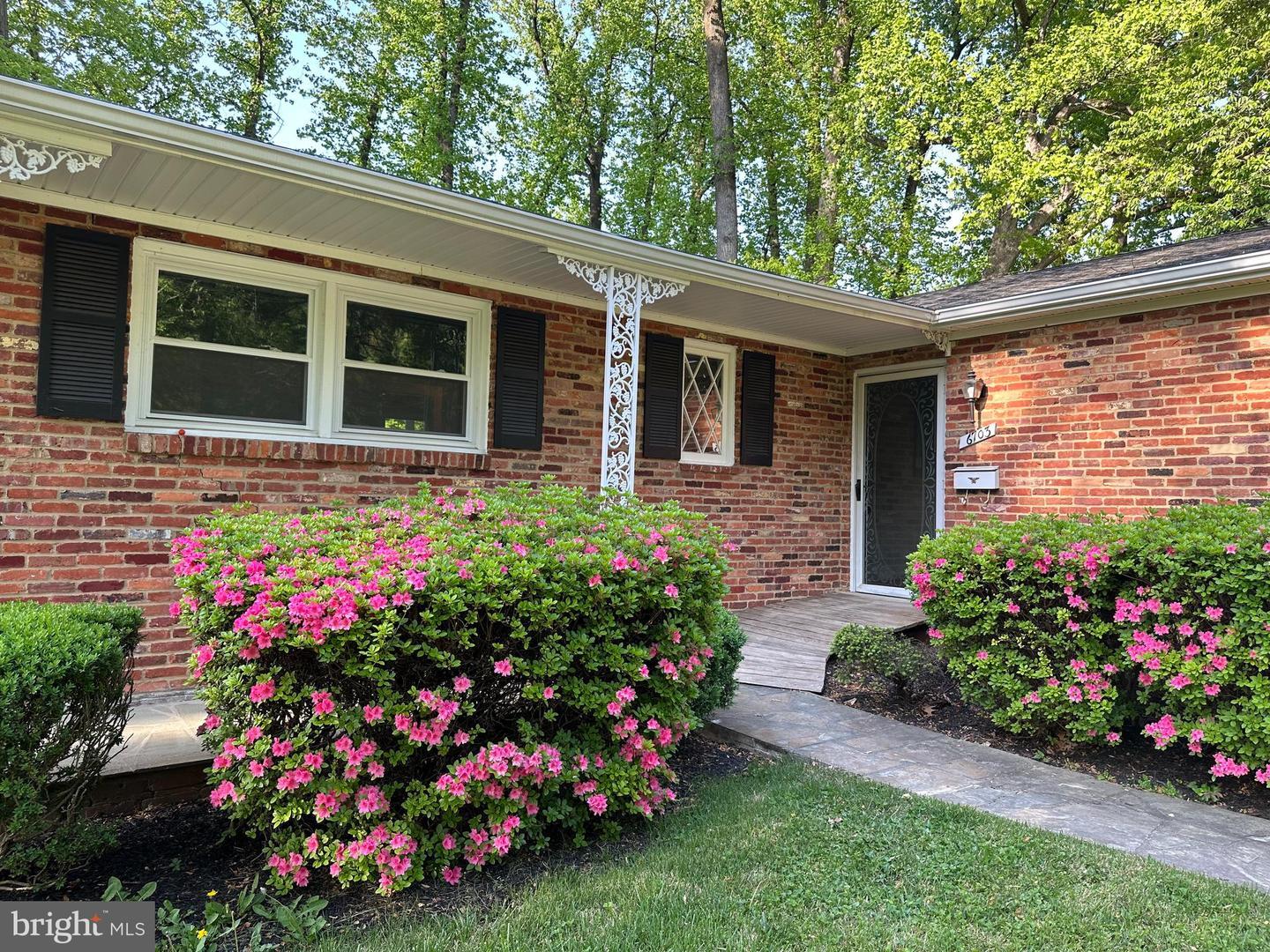 Property Photo: 6703 Tusculum Road MD 20817