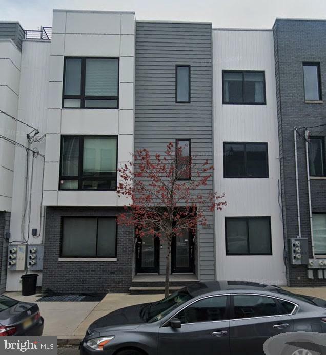 Property Photo:  1235 N 5th Street 2  PA 19122 