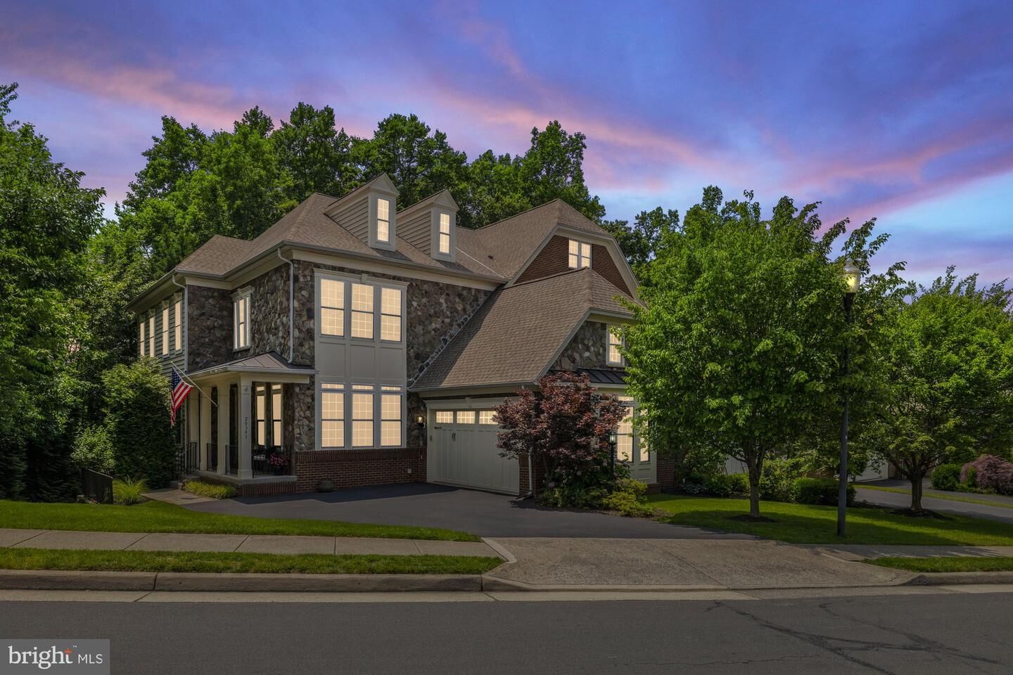 Property Photo: 20393 Dunkirk Square VA 20165