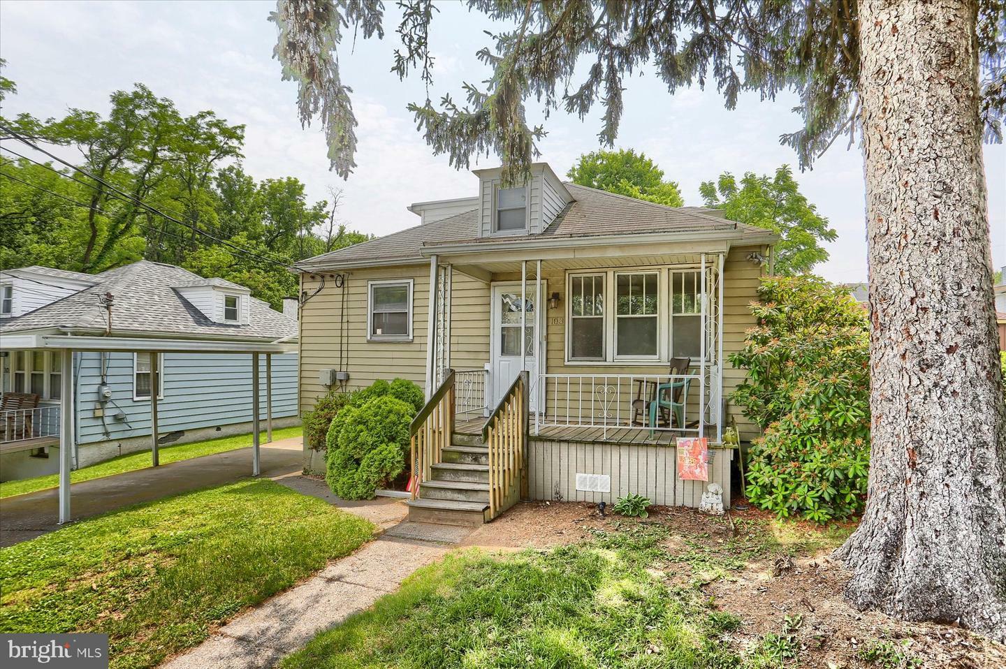 Property Photo: 103 Plain Street PA 17025
