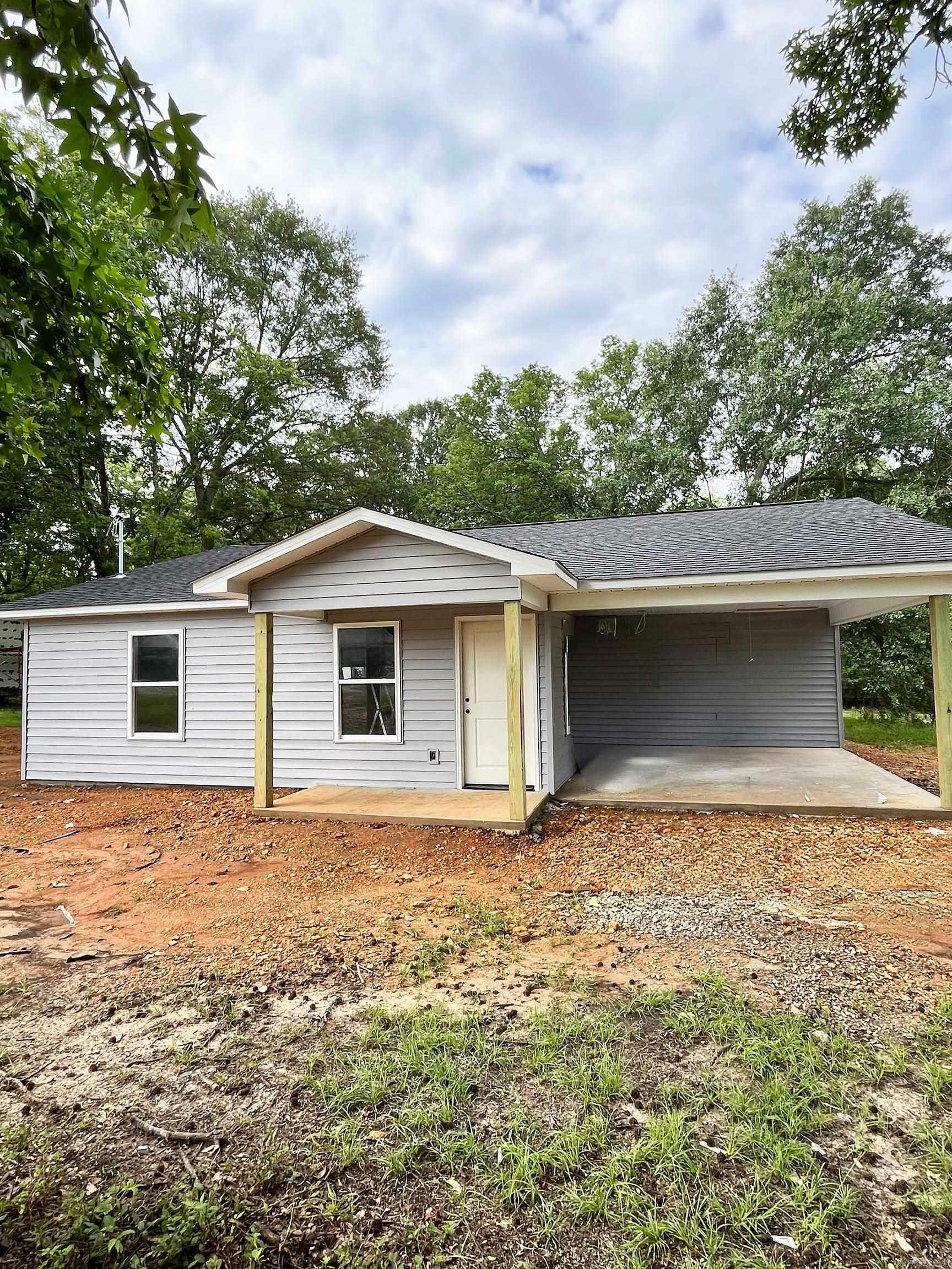 Property Photo: 511 Moore Street AR 72104