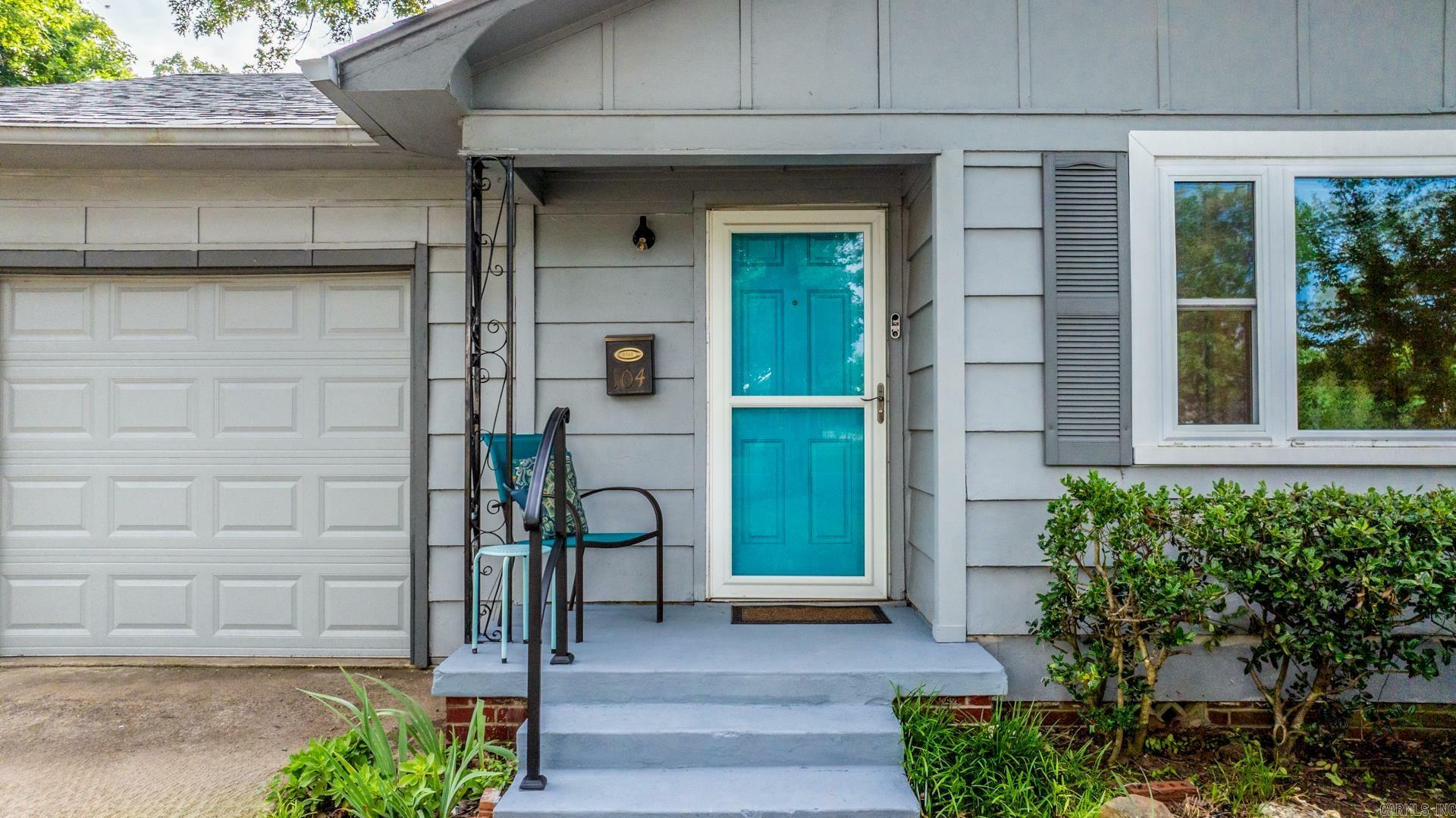 Property Photo: 104 Parkview Drive AR 72118