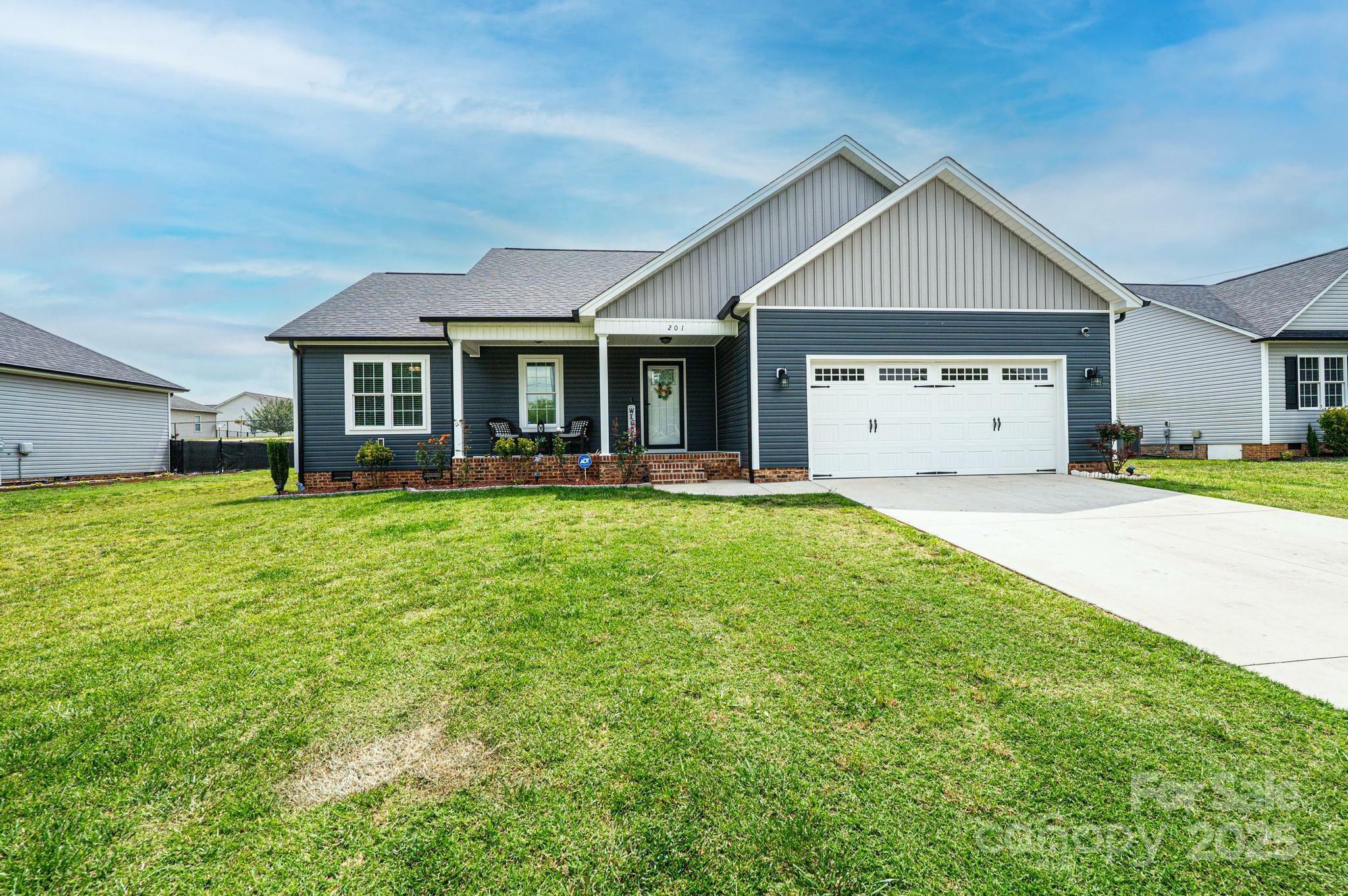 Property Photo: 201 S 5th Avenue NC 28650