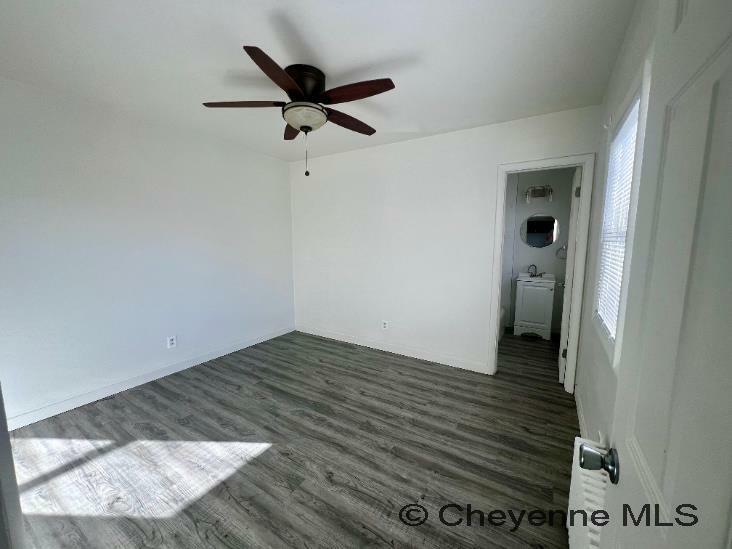 Property Photo: 1005 E 20th St WY 82001