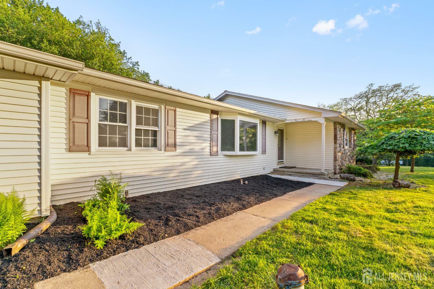 Property Photo: 4 Hickory Trail NJ 08822