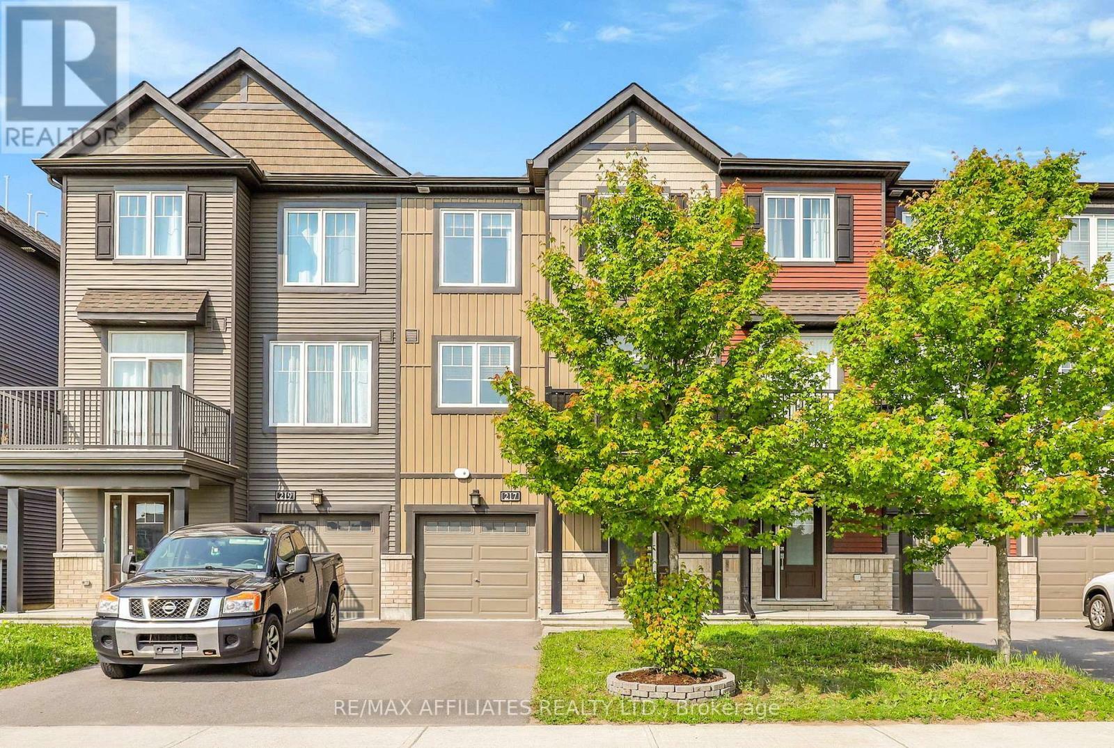 217 Liebe Terrace  Ottawa ON K2J 6R9 photo