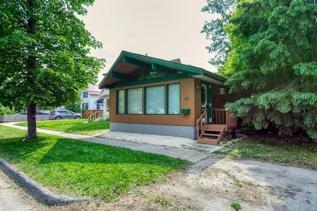 Property Photo: 125 Royal Road North MB R1N 1V3