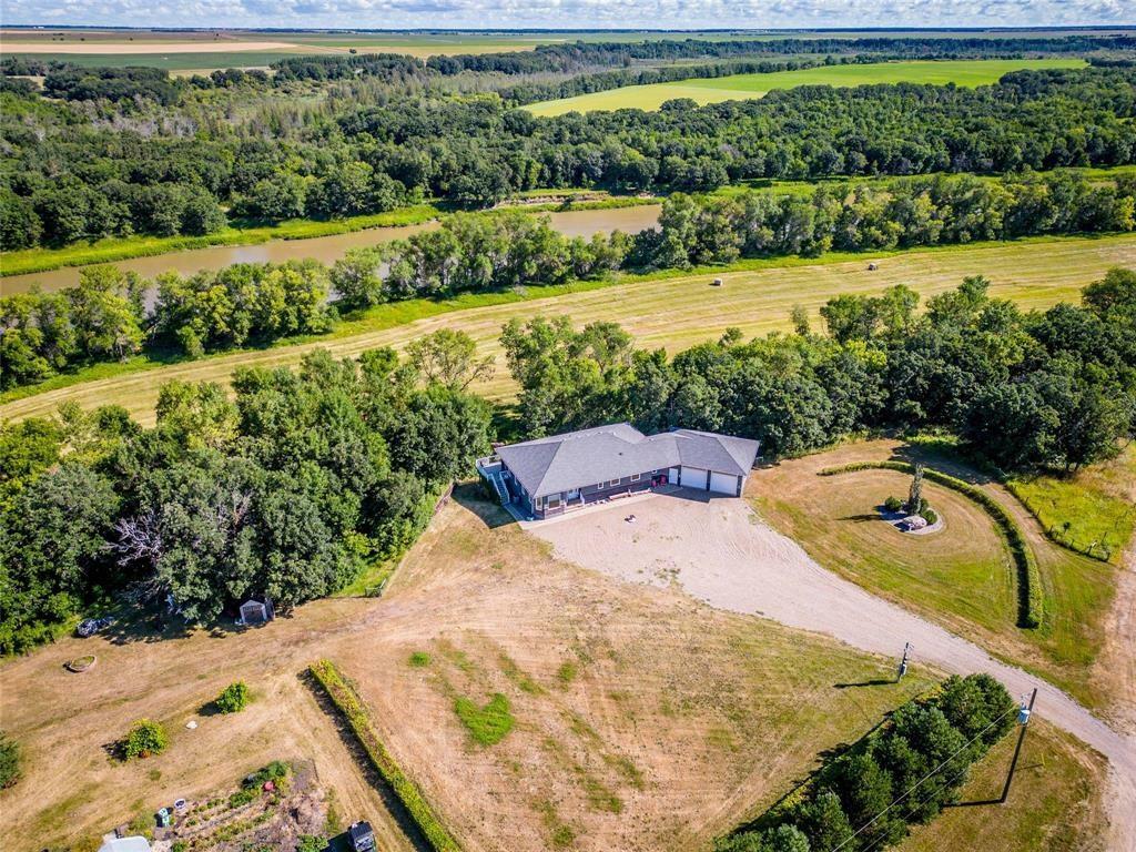 Property Photo: 98038 50.5 N Road MB R7A 4G1
