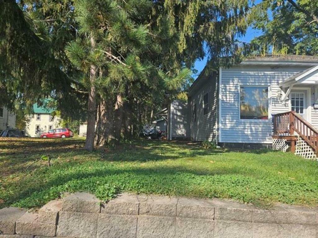 Property Photo: 504 North Cleveland Street WI 54452