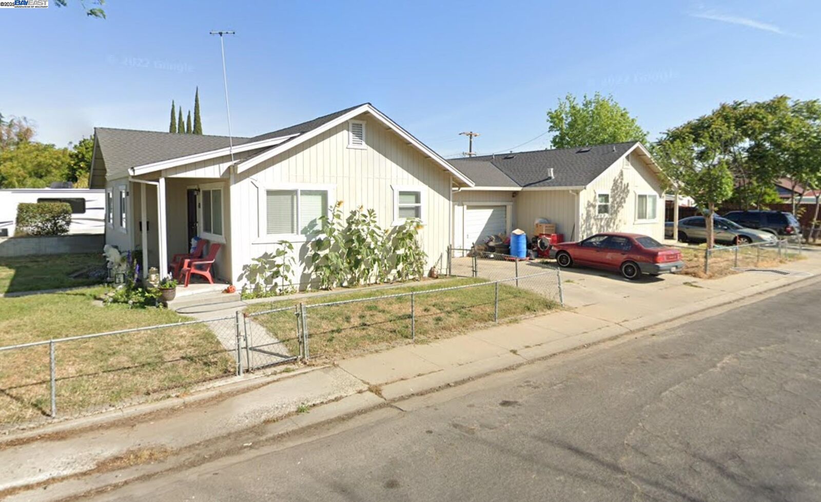 Property Photo: 2137 Whitcomb Way CA 95350