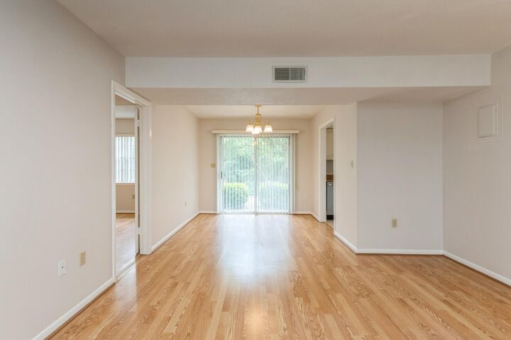 Property Photo:  104 Country Club Drive 104  FL 32578 