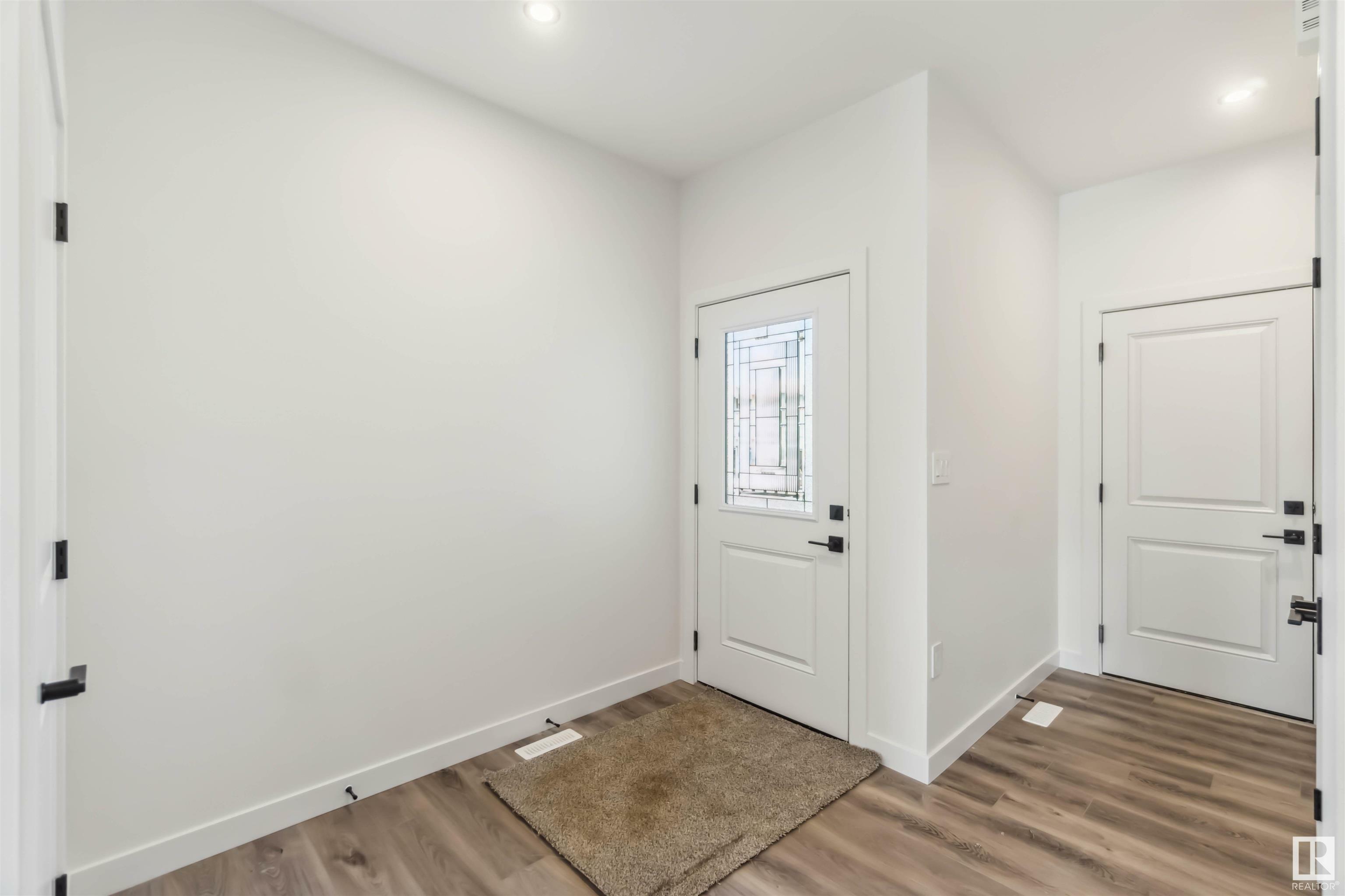 Property Photo: 15 Tenuto Link AB T6X 0Z3