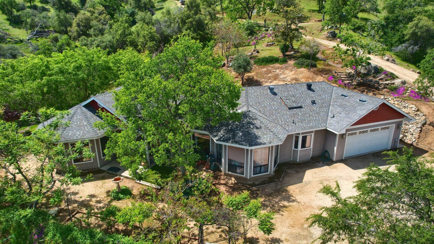 Property Photo: 42625 Red Top Mountain Court CA 93614