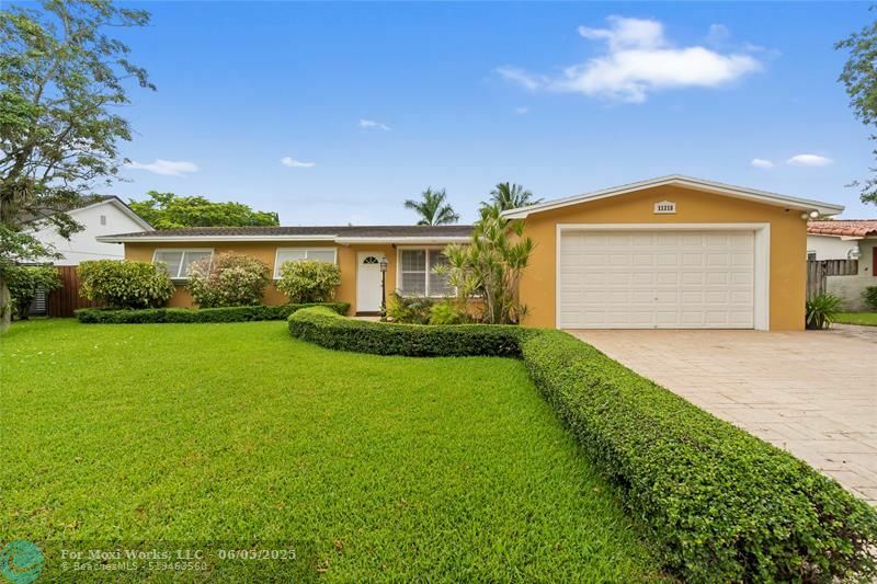 11210 NW 23rd St  Pembroke Pines FL 33026 photo