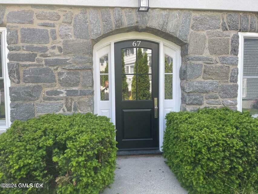 Property Photo: 67 Byram Terrace Drive 4 CT 06831