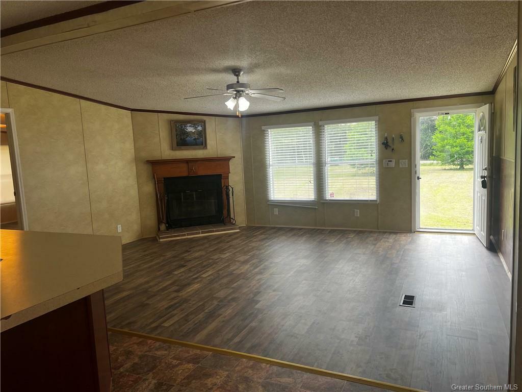 Property Photo: 5927 Breaux Road LA 70668
