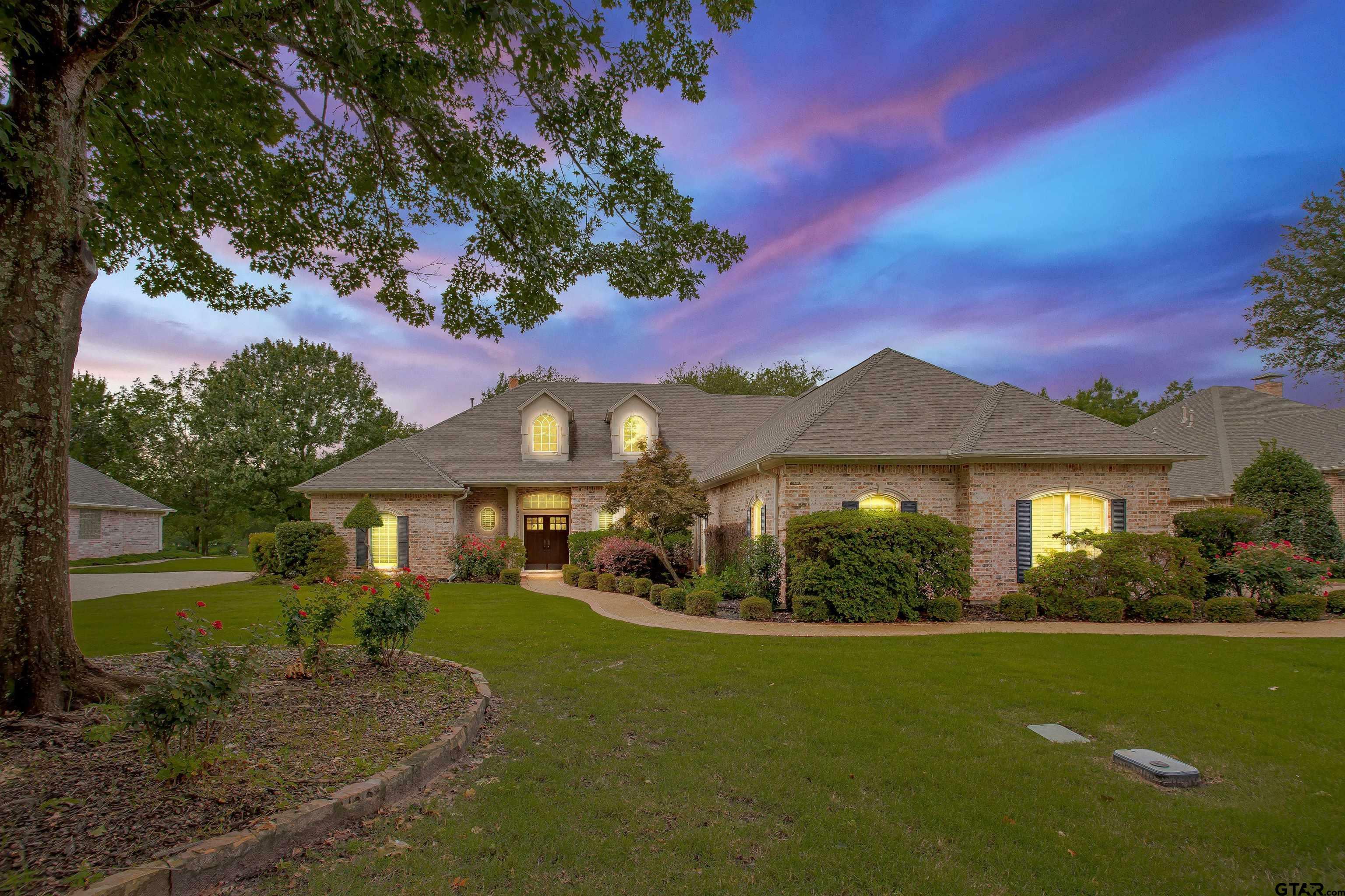 210 Bayhills Dr  Hideaway TX 75771 photo