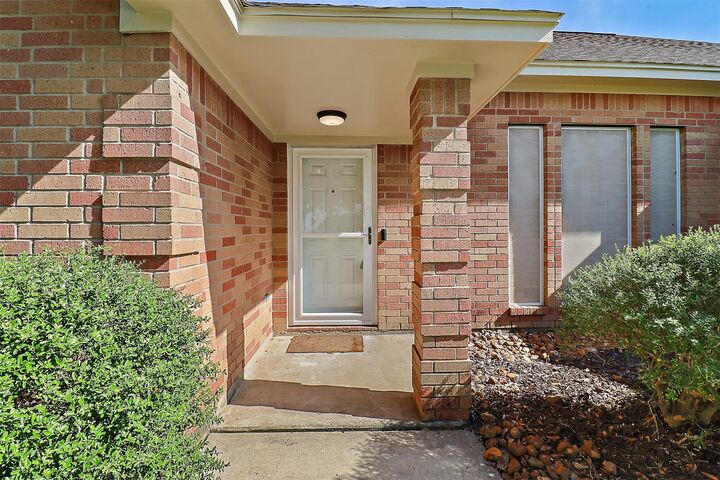 Property Photo: 4614 Joe Patch Road TX 77523