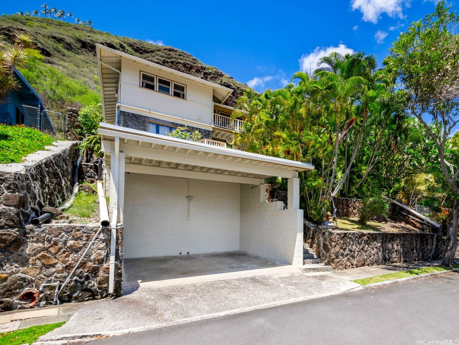 509 Lawelawe Street  Honolulu HI 96821 photo
