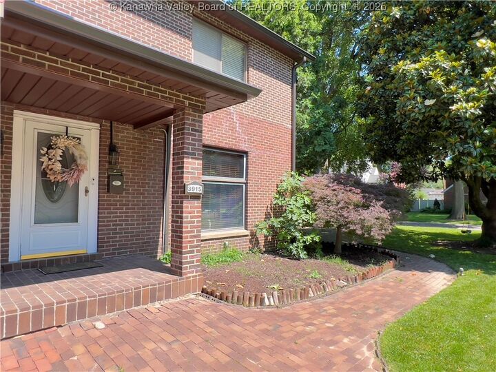 Property Photo:  3915 Virginia Avenue SE  WV 25304 