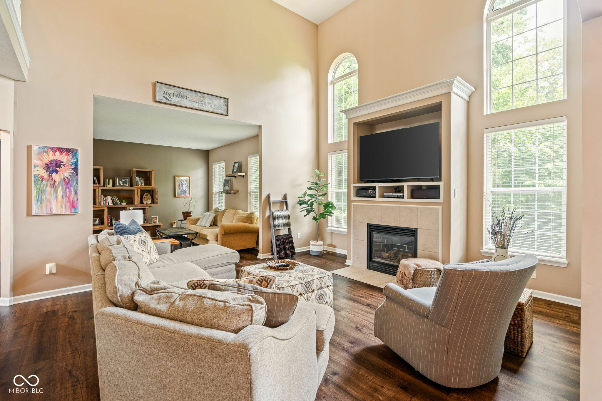 Property Photo: 13861 Barberry Court IN 46033