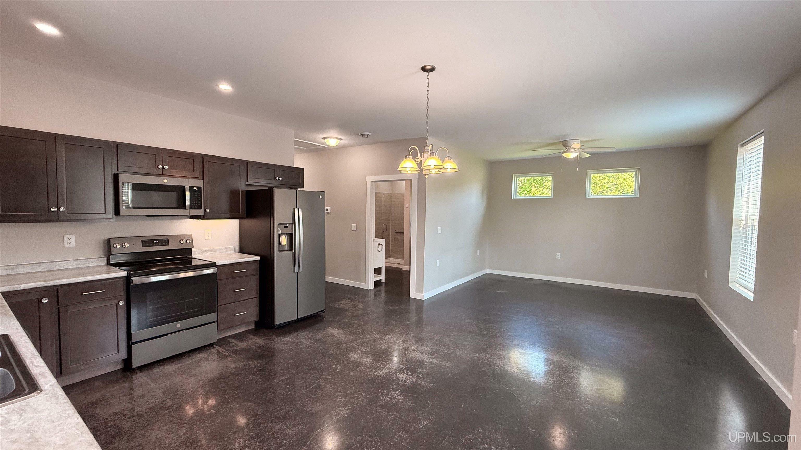 Property Photo: 17206 Franklin Loop MI 49905