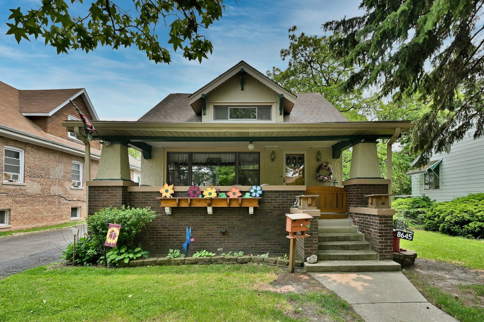 Property Photo:  8645 Carey Avenue  IL 60171 