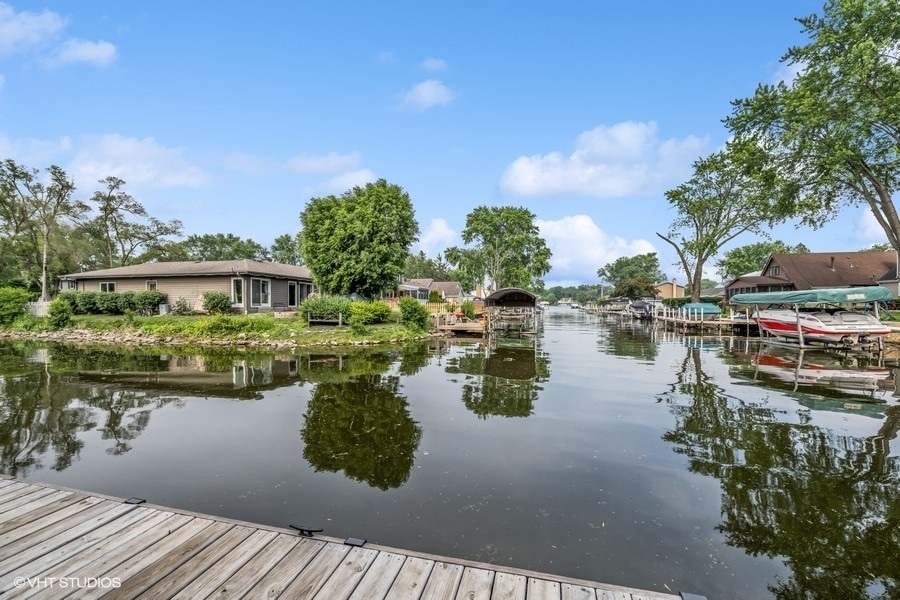 Property Photo: 610 McHenry Avenue IL 60050