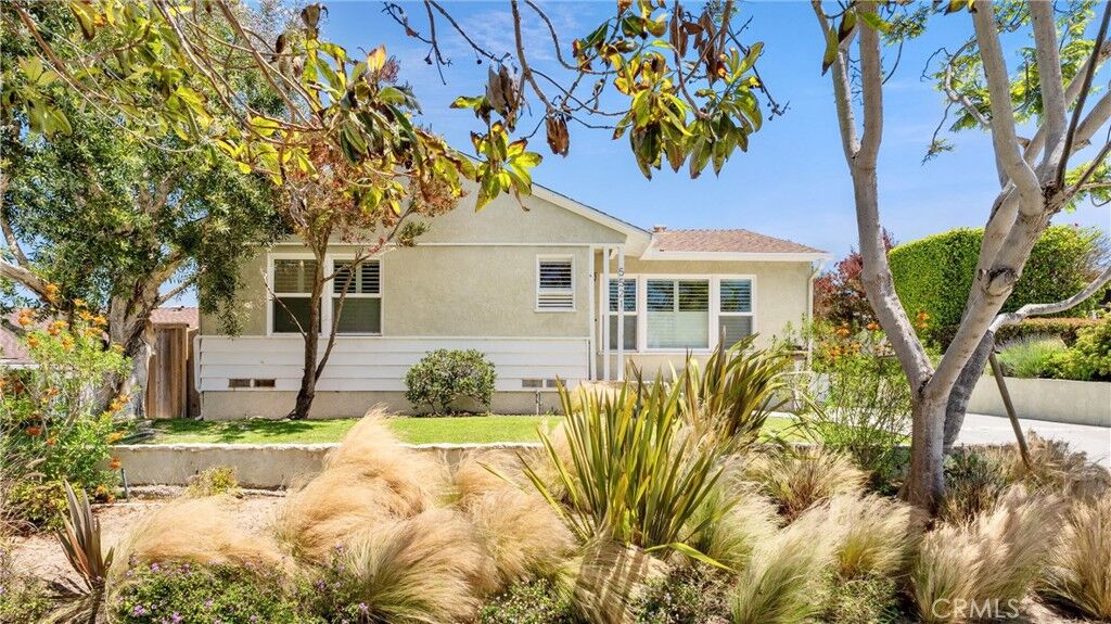 Property Photo: 5521 Halison Street CA 90503