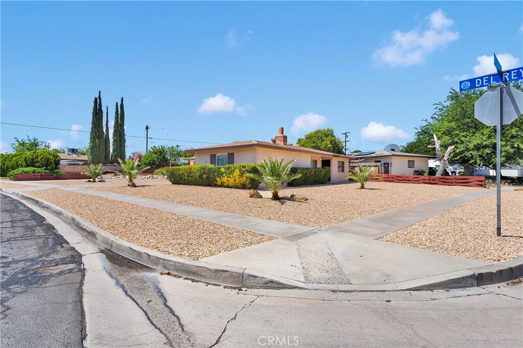 Property Photo: 15506 Del Rey Drive CA 92395