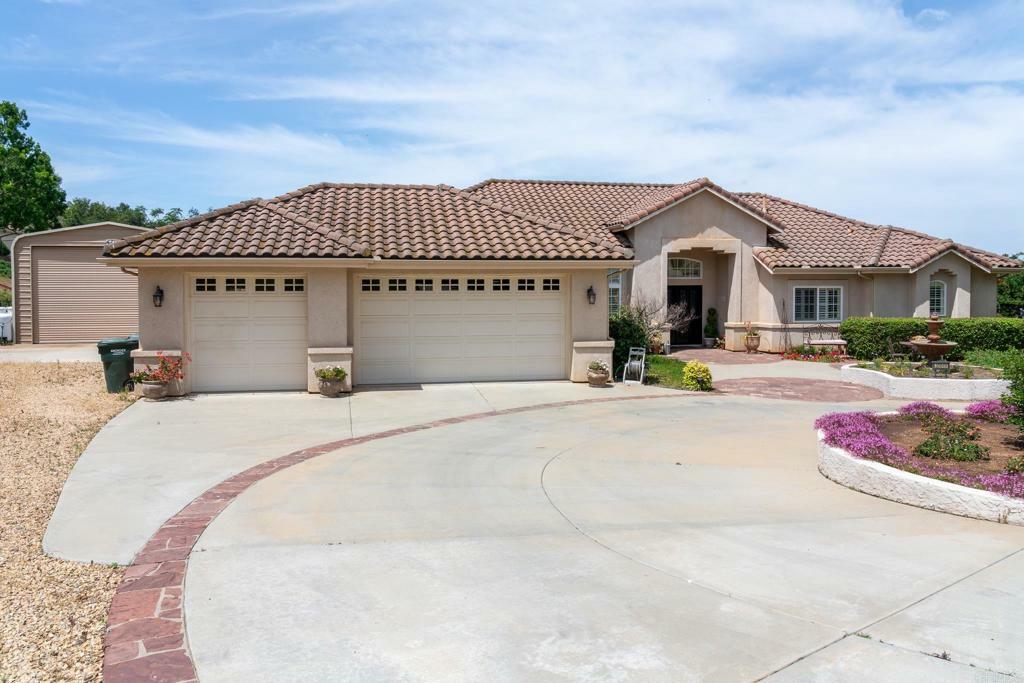 Property Photo: 30646 Red Hawk Road CA 92082