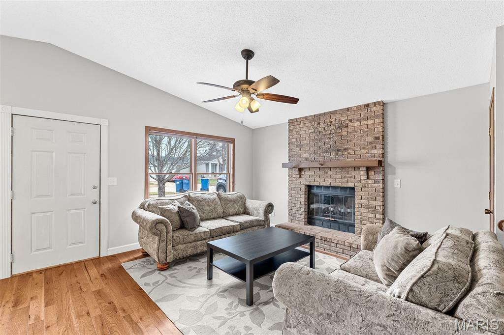 Property Photo:  2805 Rose Acres Lane  MO 63043 
