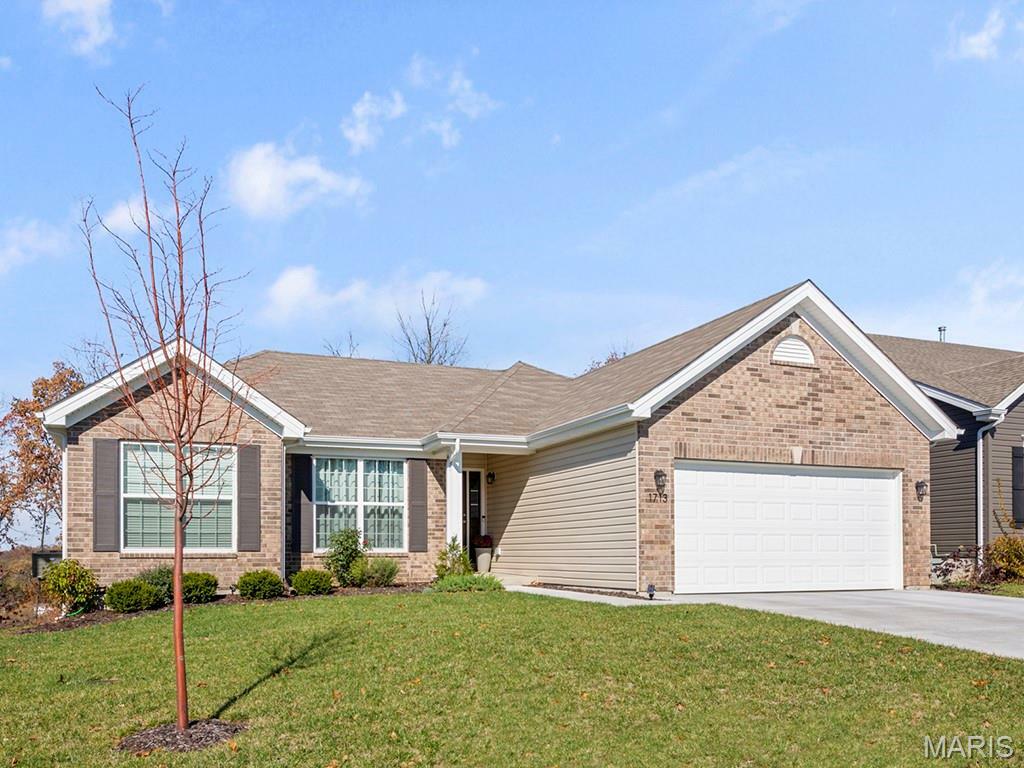 Property Photo: 2 Hickory At Hawk Ridge Estate MO 63367