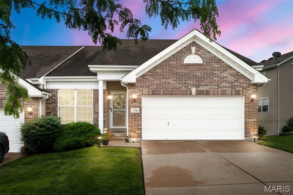 Property Photo: 206 Belmonte Circle MO 63368