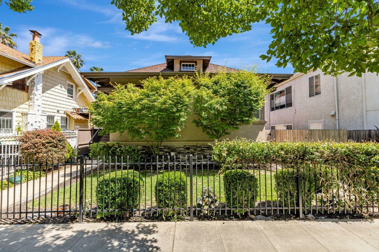 Property Photo:  2011 24th Street  CA 95818 