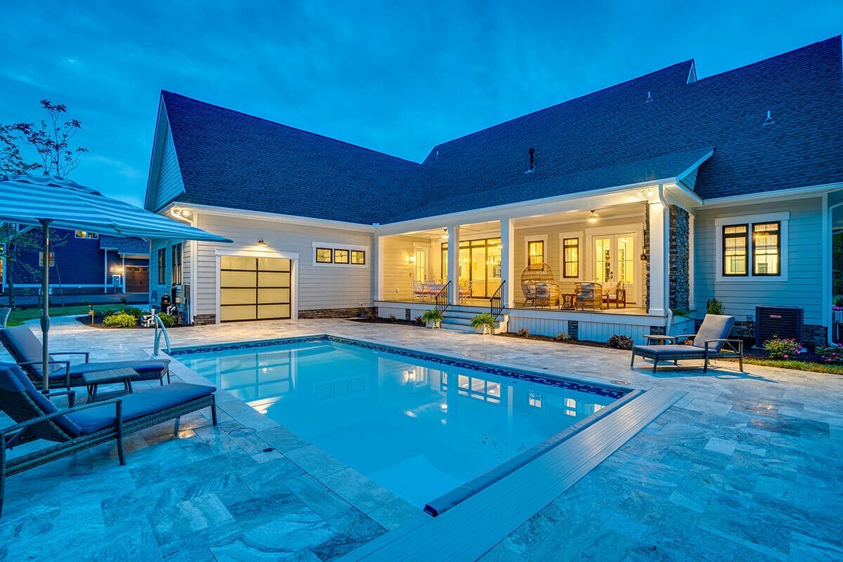 Property Photo: 1 Old South Rd TN 37128