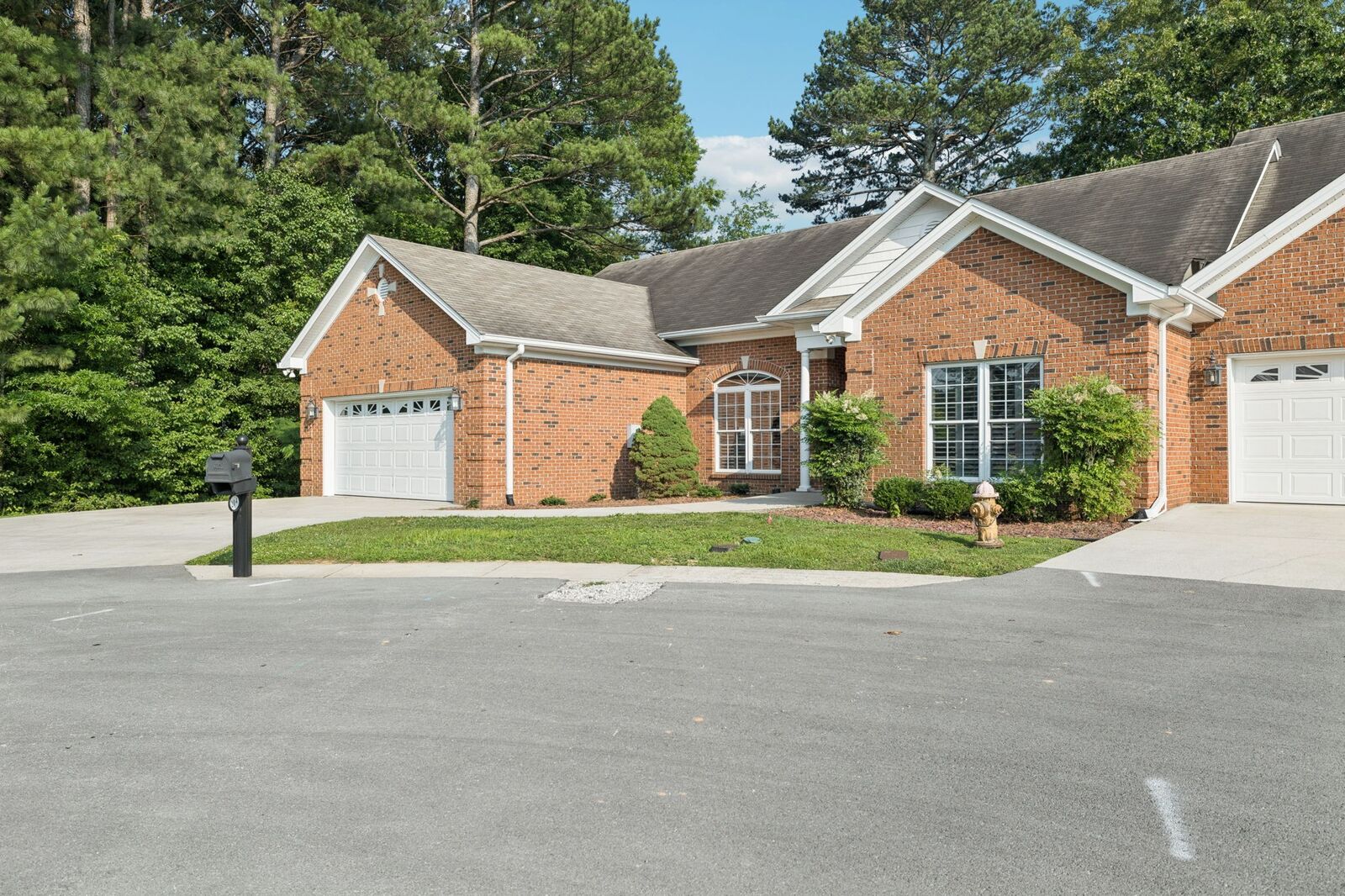 Property Photo:  204 Magnolia Glen Ct  TN 37355 