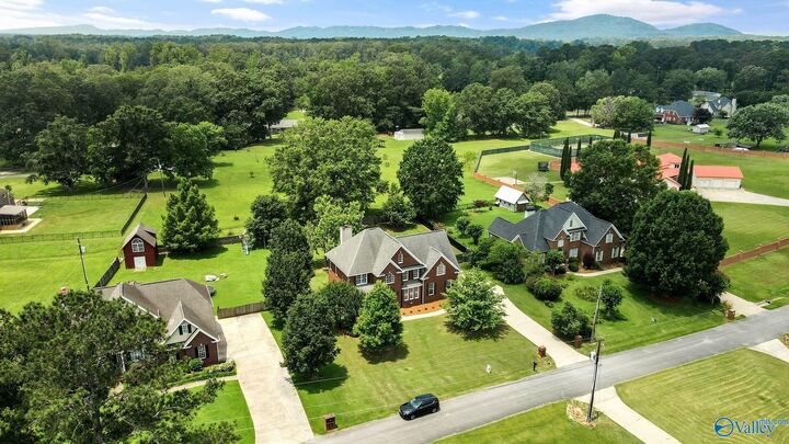 Property Photo:  428 Meadow Wood Road  AL 35901 