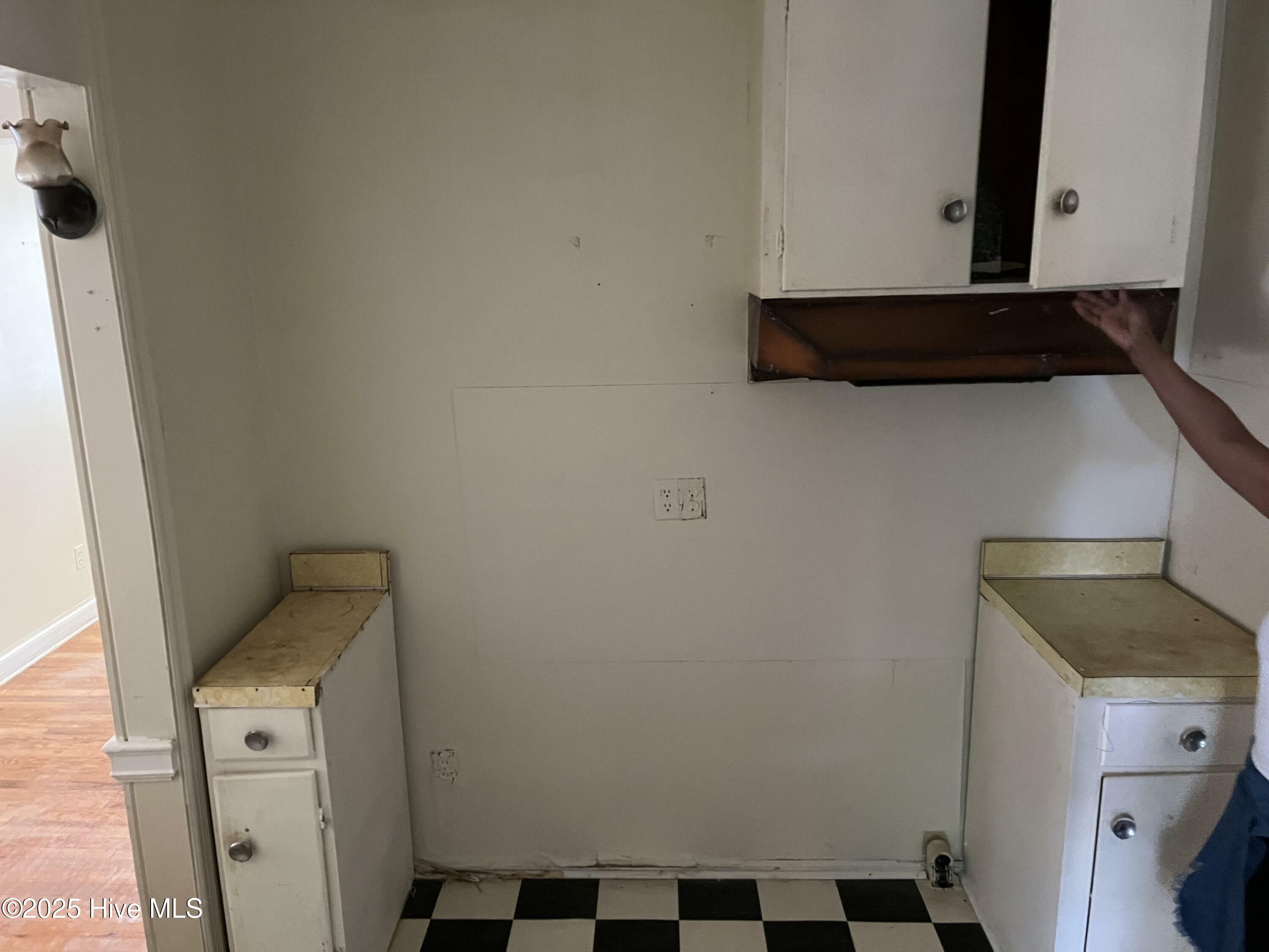 Property Photo: 1004 Moore Street NC 27801