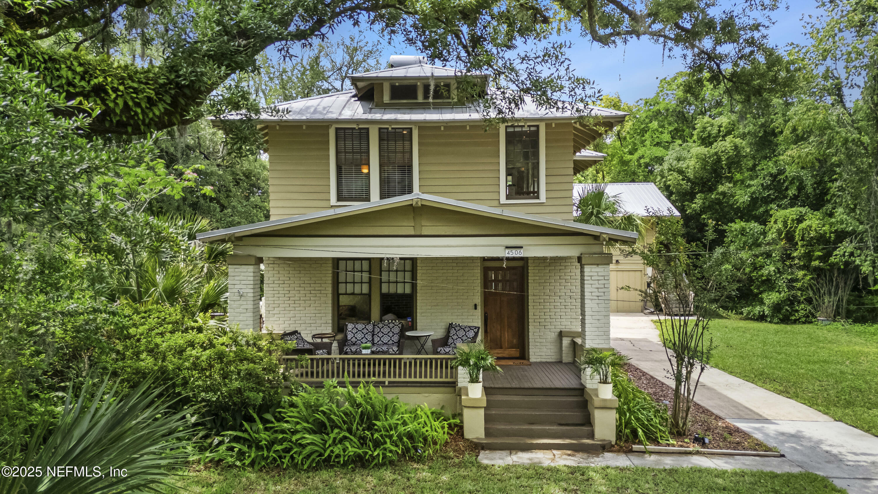 Property Photo: 4506 Kerle Street FL 32205