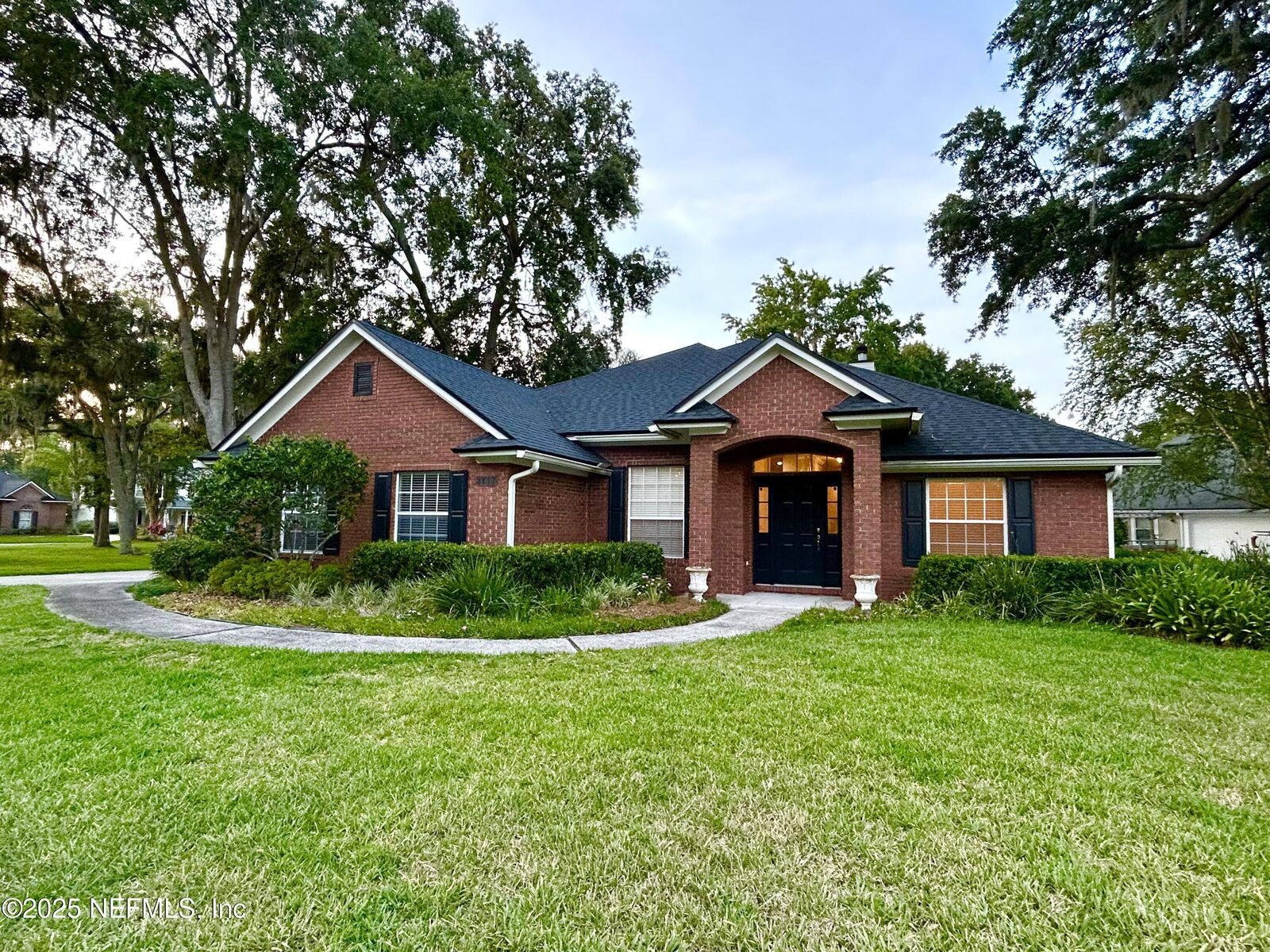 Property Photo:  1717 River Plantation Lane  FL 32223 