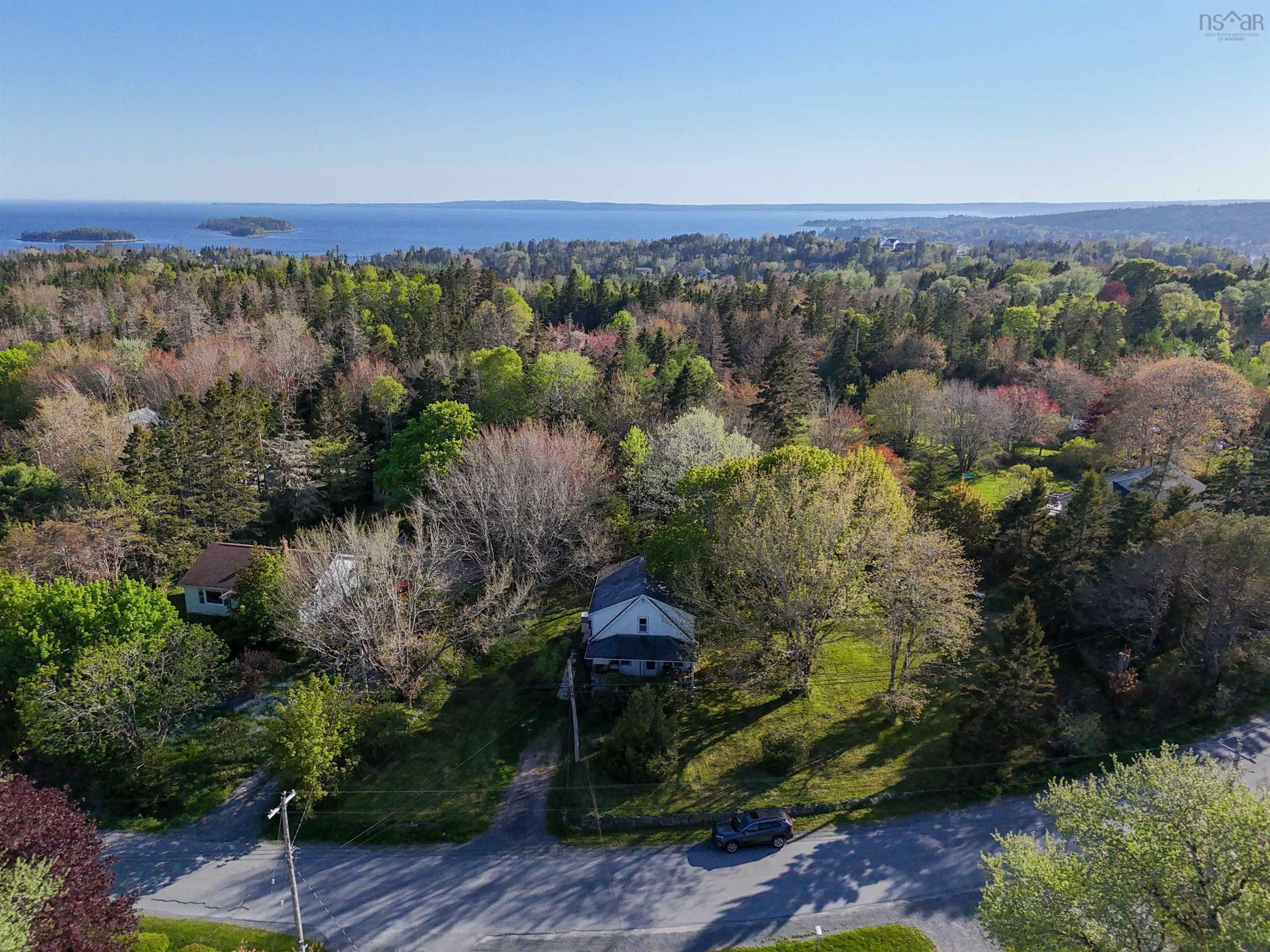 210 Island View Drive  Boutiliers Point NS B3Z 1S3 photo
