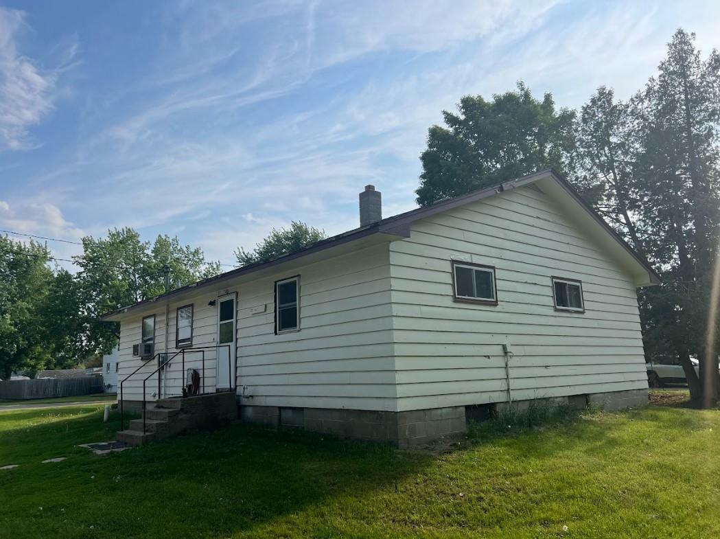Property Photo: 312 1st Street NE MN 56477