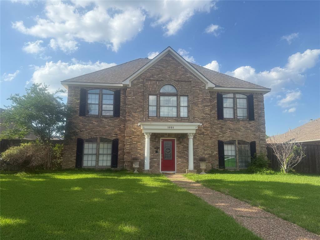 Property Photo:  1521 Croston Drive  TX 75075 
