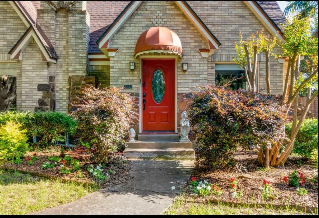 Property Photo:  5202 Morningside Avenue  TX 75206 
