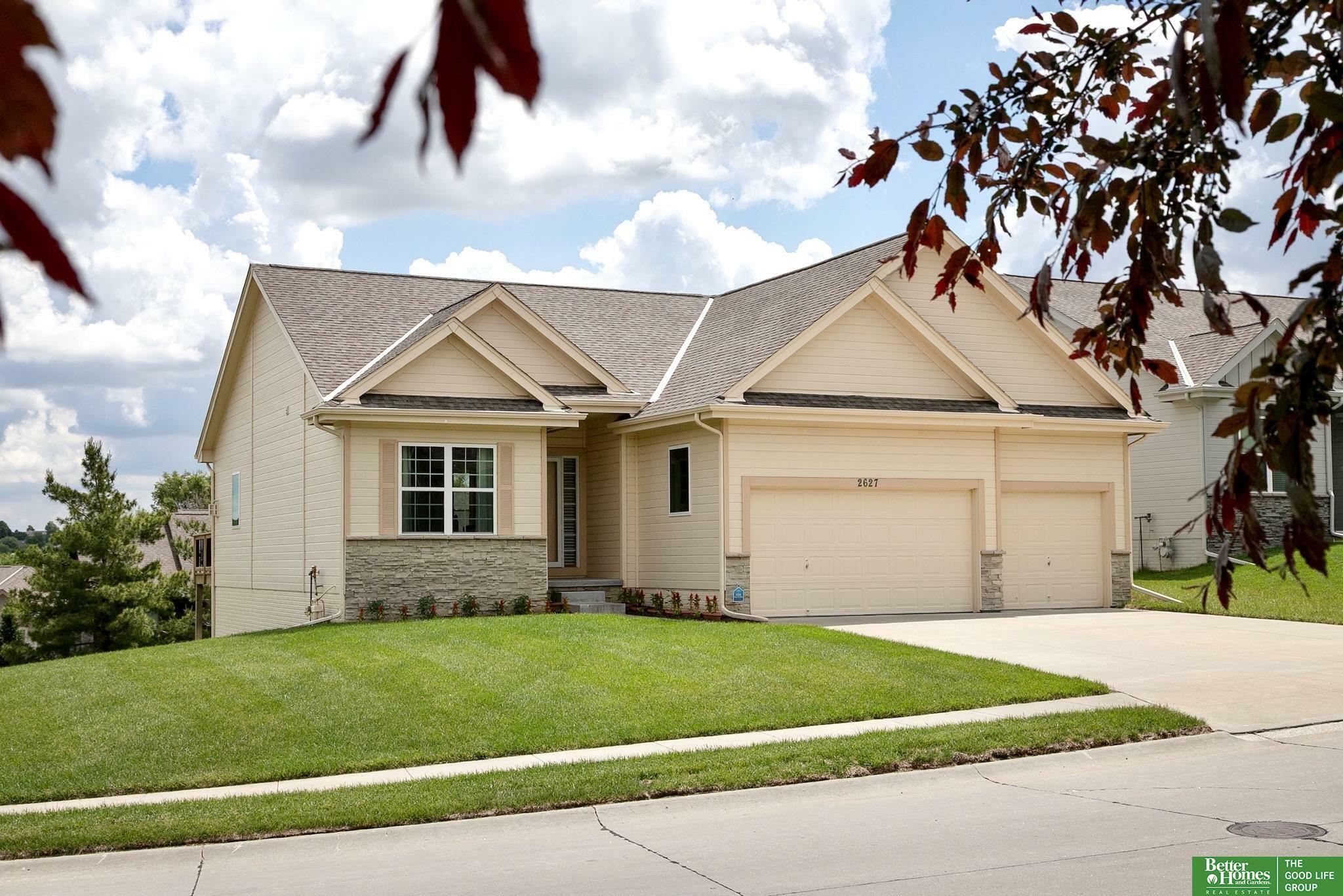 Property Photo:  2627 N 166th Street  NE 68116 