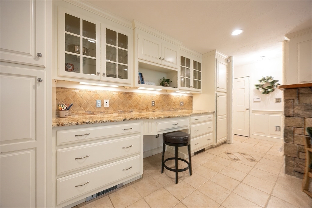 Property Photo: 8 Mercer Lane MA 02038