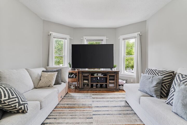 282 Boston Ave  Medford MA 02155 photo