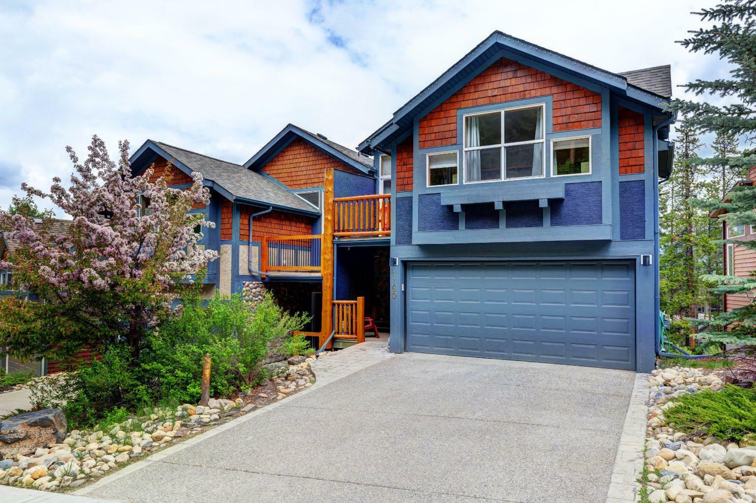 Property Photo: 1160 Wilson Way AB T1W 3C4