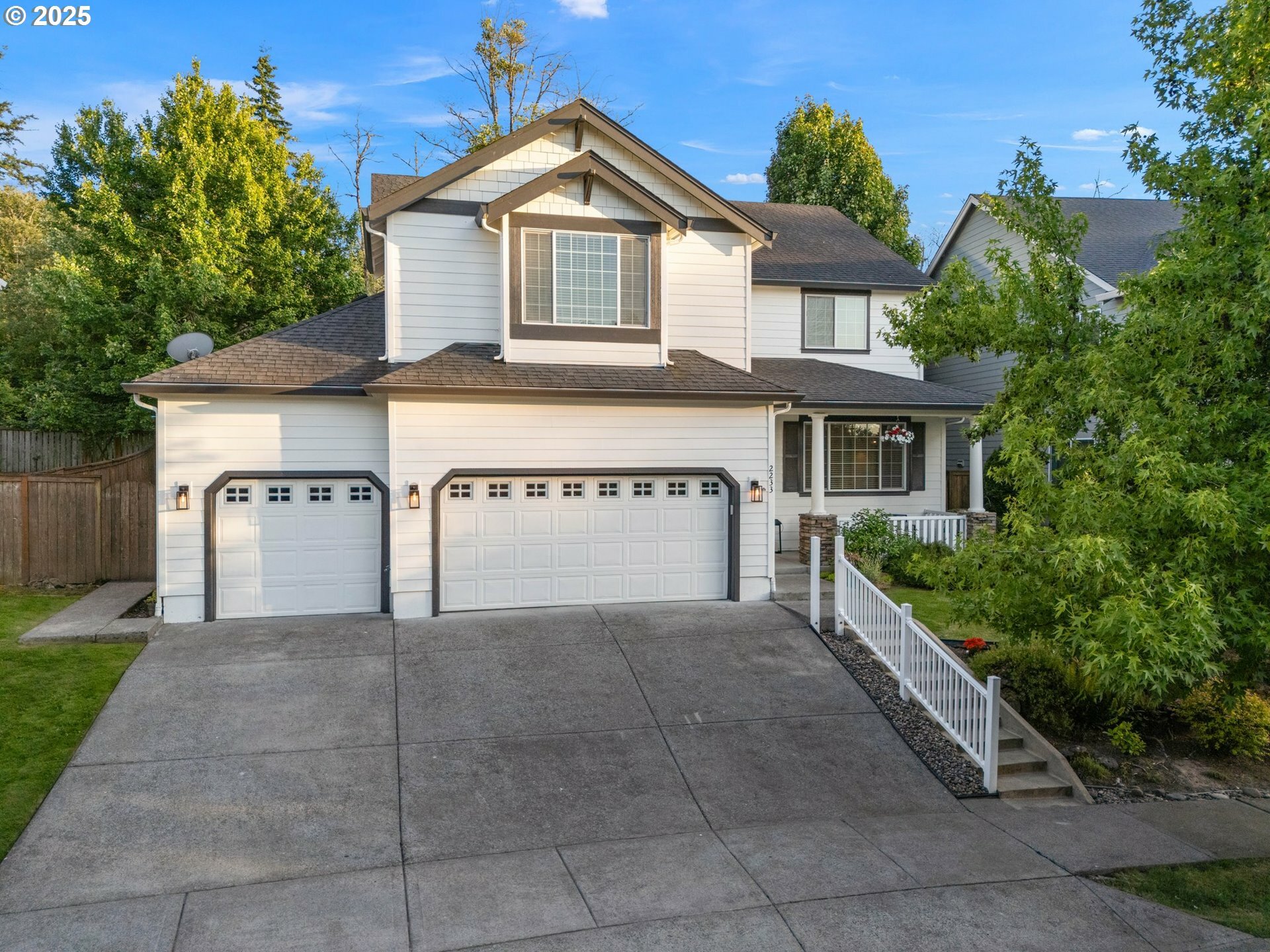 Property Photo: 2233 NW Oxford St WA 98607